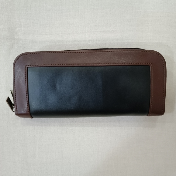 Sold🚫Sling and wallet set - Picture 9 of 12